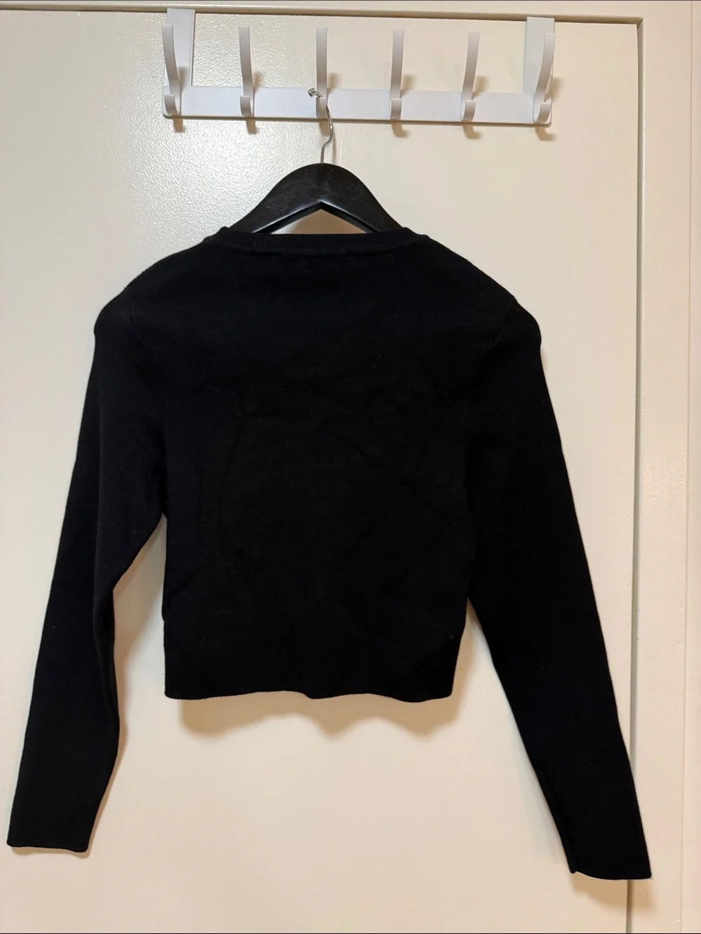 Zara Black Ribbed Cropped Long-Sleeve Tee